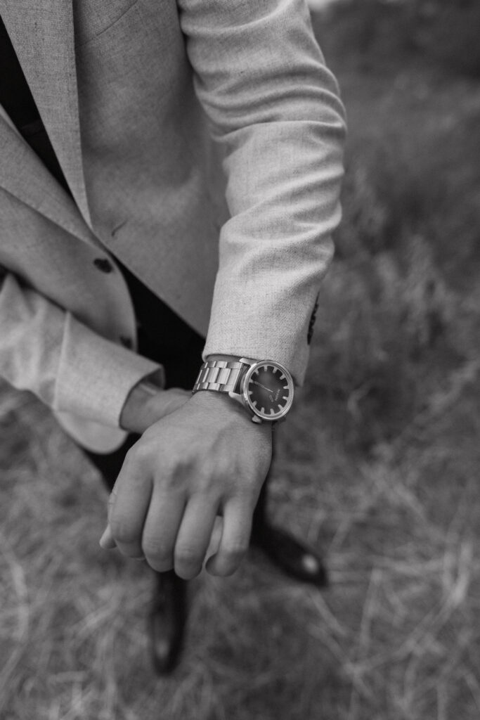 Another look at the groom’s stylish gold watch, capturing pre-wedding details in Truckee’s scenic outdoors.